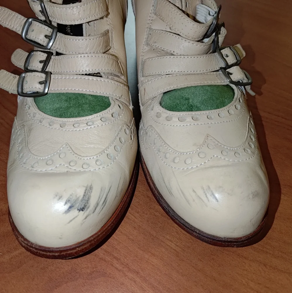 JOHN FLUEVOG Adrians : Alli 4-Buckle Mary Jane Brogue Wingtip Shoes US 7 Beige - Picture 2 of 16